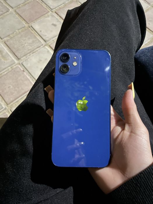 Iphone 12 продаю