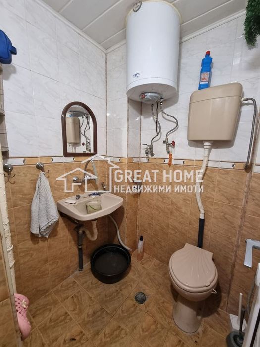 Продава се Двустаен апартамент в Търговище, Център - 43 кв.м за 807 €/кв.м - Снимка #5