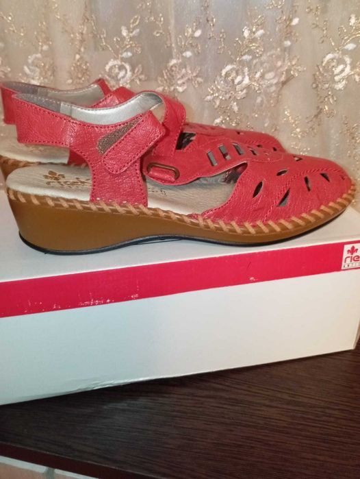 Новая обувь Rieker