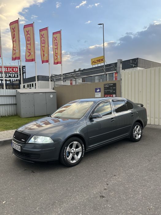 Vând Skoda Octavia 2