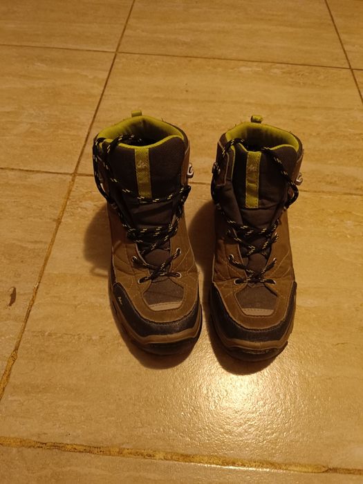 Ghetuțe Dechatlon 38