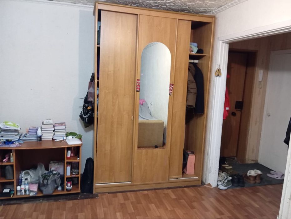 СРОЧНО ПРОДАМ 1-комнатную квартиру