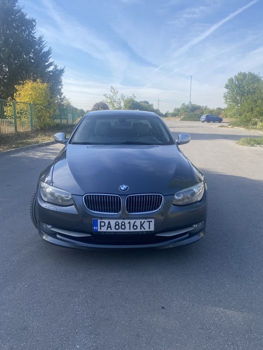 BMW         320d E92
