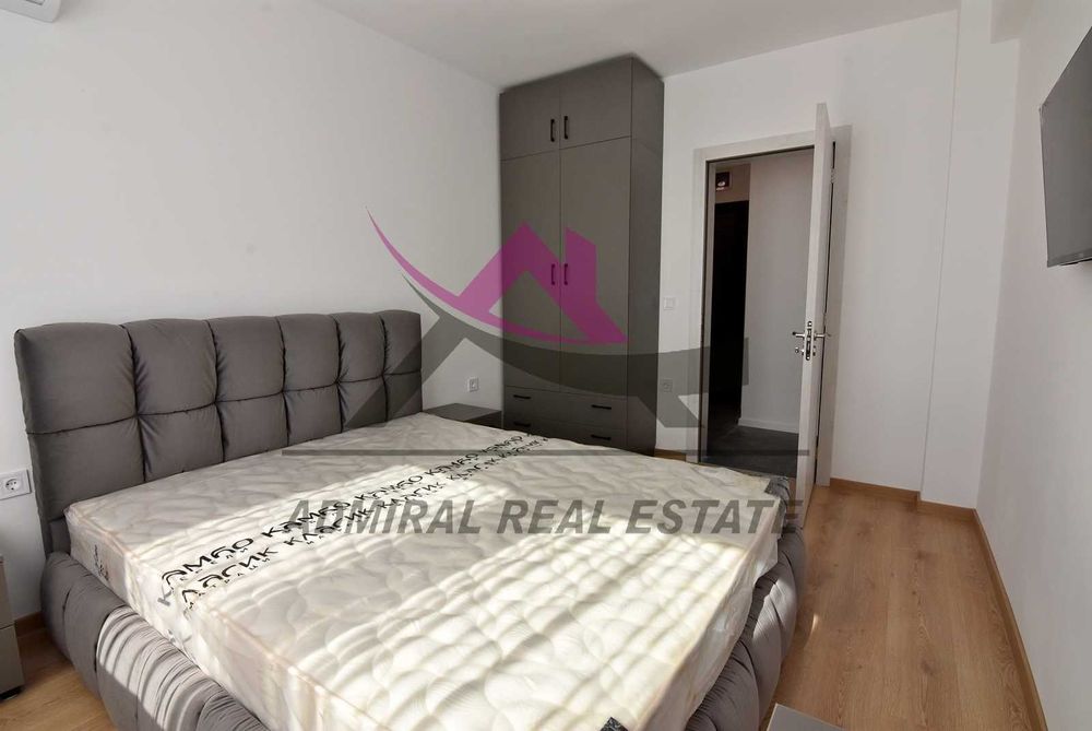 Продава се Тристаен апартамент в Варна, Възраждане 3 - 80 кв.м за 988 €/кв.м - Снимка #5