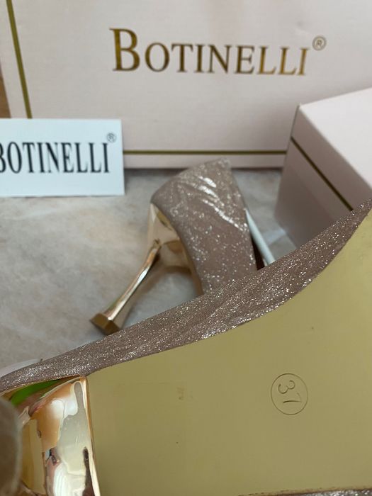 Дамски обувки BOTINELLI