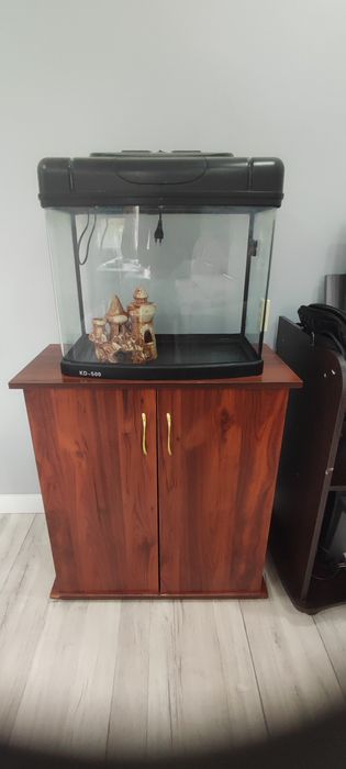 Продам аквариум для рыб