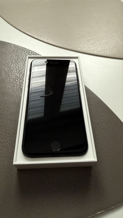 Iphone SE3 Midnight - 128 GB