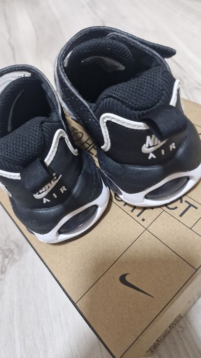 Оригинални маратонки Найк 28н-17см