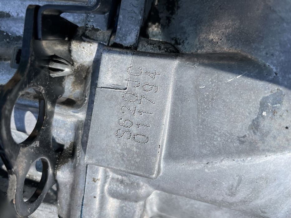 Скоростна Кутия/Kia Carens/2.0CRDi/140 k.c./Каренс 3/6-Степенна/D4EA/