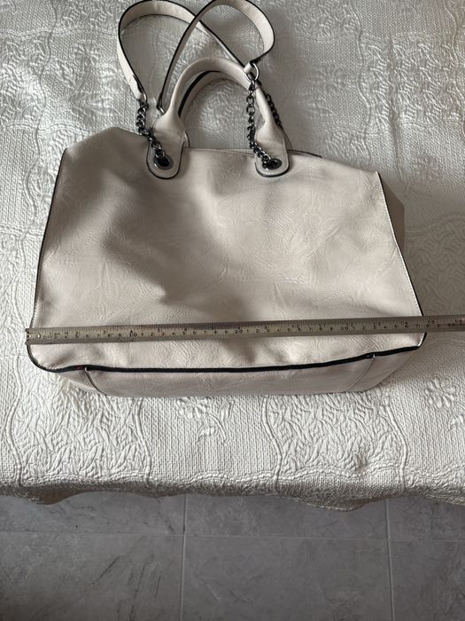 Дамска чанта от еко кожа