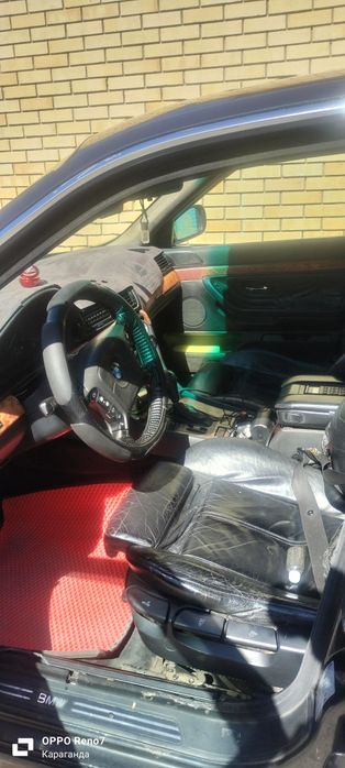 Прдою BMW 730 иделано машина