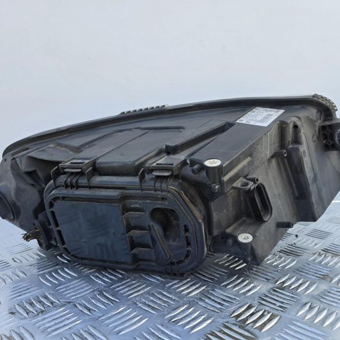 Far stanga halogen Audi A6 4F2, C6