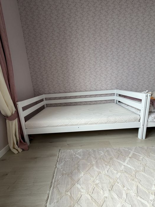 Продам 2 кровати 180/90