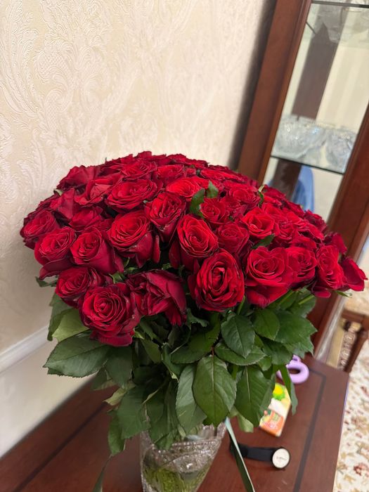 Продаю букет 101 розы (50см)
