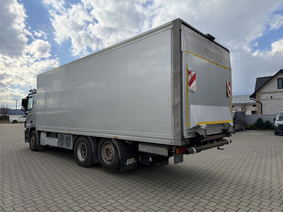 Mercedes-Benz Actros 2541 Frigoblock + Lift