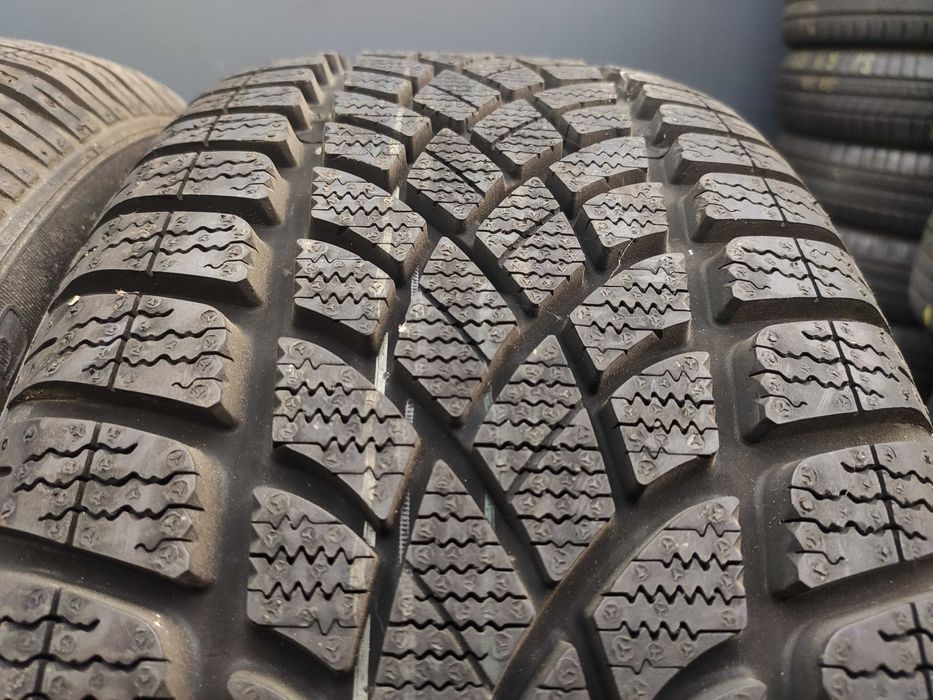 4бр Зимни Гуми 215 55 16 - Dunlop