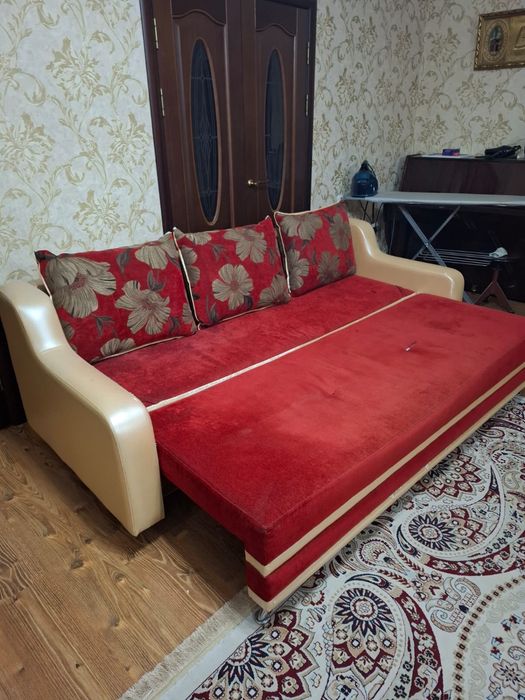 Продам раскладной диван
