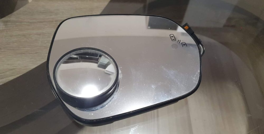 Стъкло за странично огледало за ford fiesta