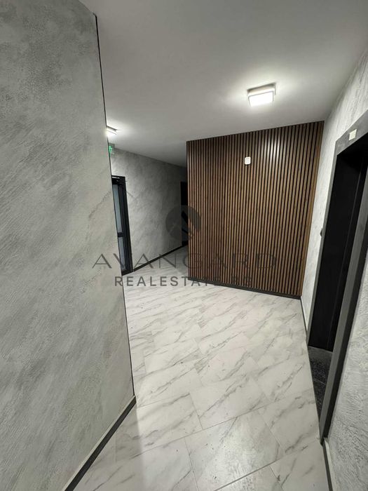 Продава се Тристаен апартамент в Пловдив, Кършияка - 141 кв.м за 723 €/кв.м - Снимка #11