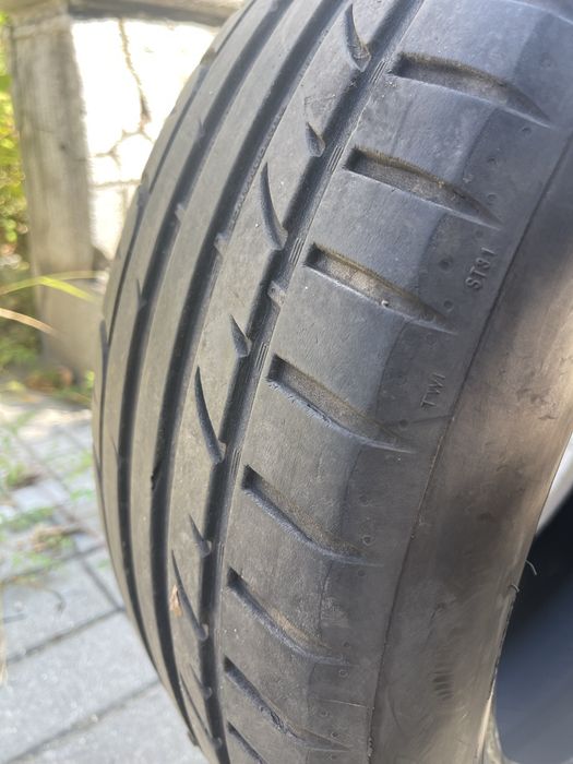 Anvelope vara 225/50/R17 98 W pe 17”