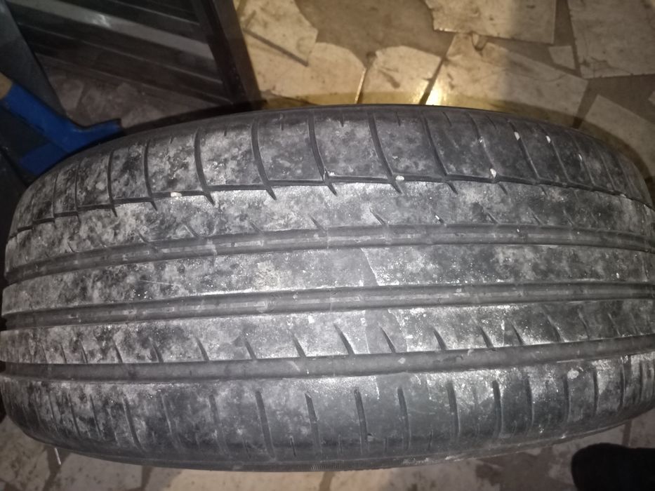 Резина 225/55/18