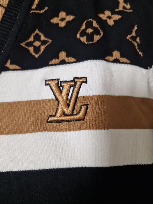 Pulover Louis vuitton marimea M