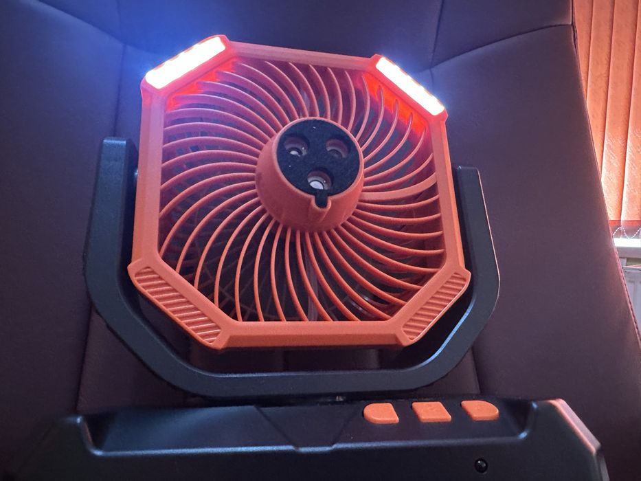 НОВ Къмпинг вентилатор с водна мъгла с дистанционно и LED осветление