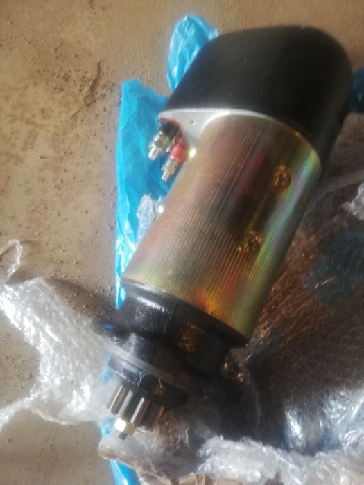 Продам стартера новые