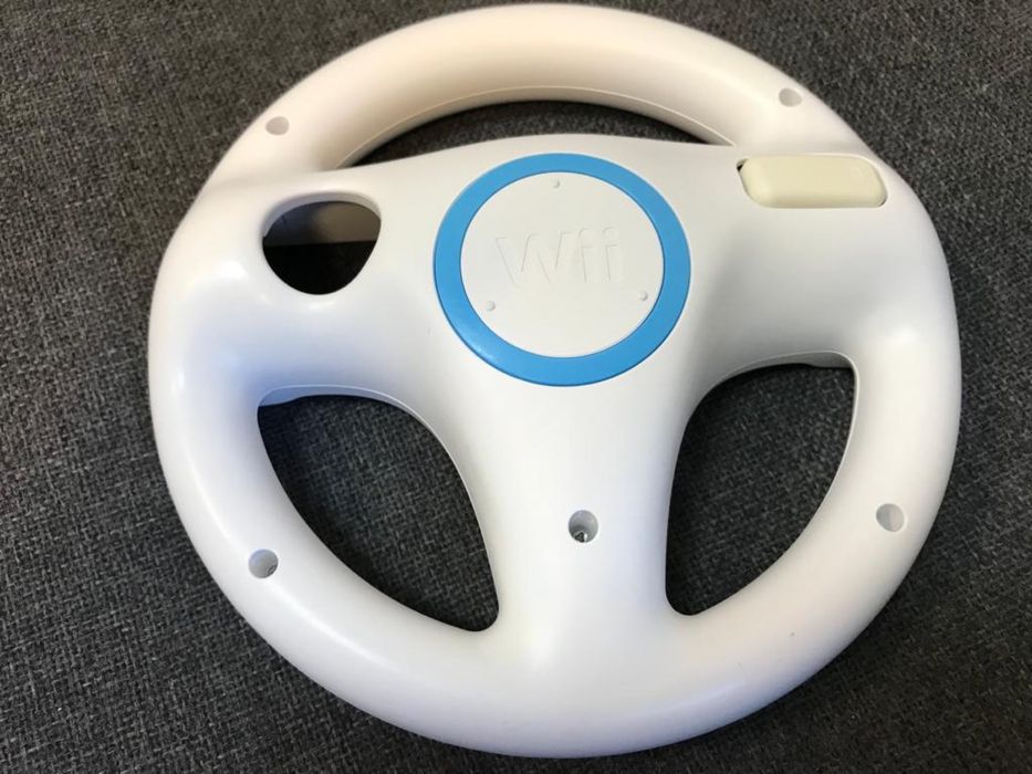 Volan plastic Alb, Nintendo Kart, original, stare perfecta.