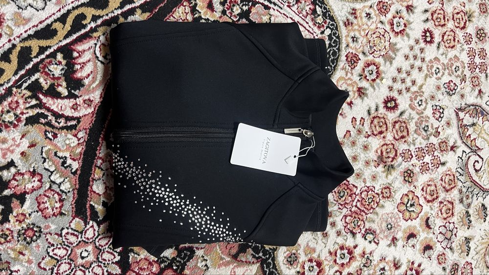 Кофта для фигурного катания