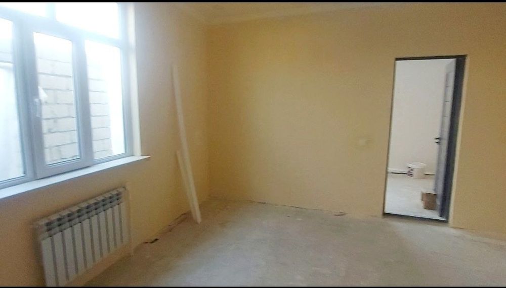 Авангард бойкургон 2 сотих 3 хона срочно сотилади