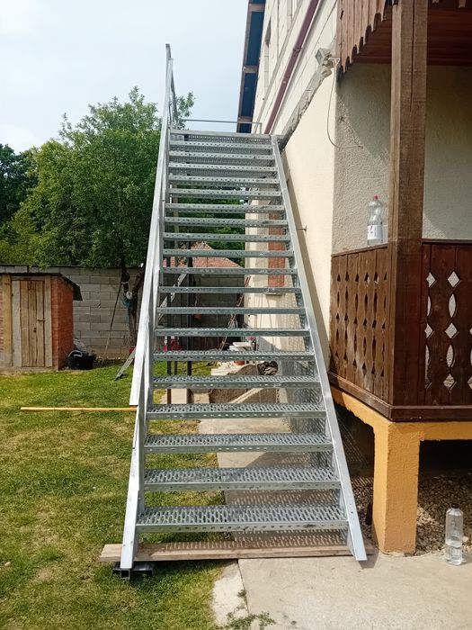 Scara metalica zincata 5m noi