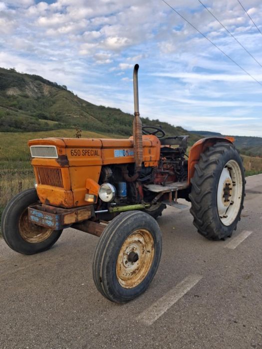 Tractor FIAT 650