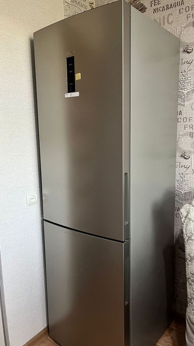 Холодильник  Haier