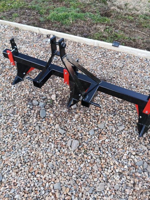 Браздир тройка за малък трактор