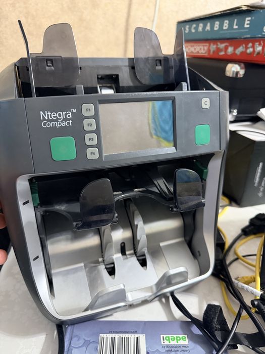 Продам счётчик банкнот Ntegra Compact