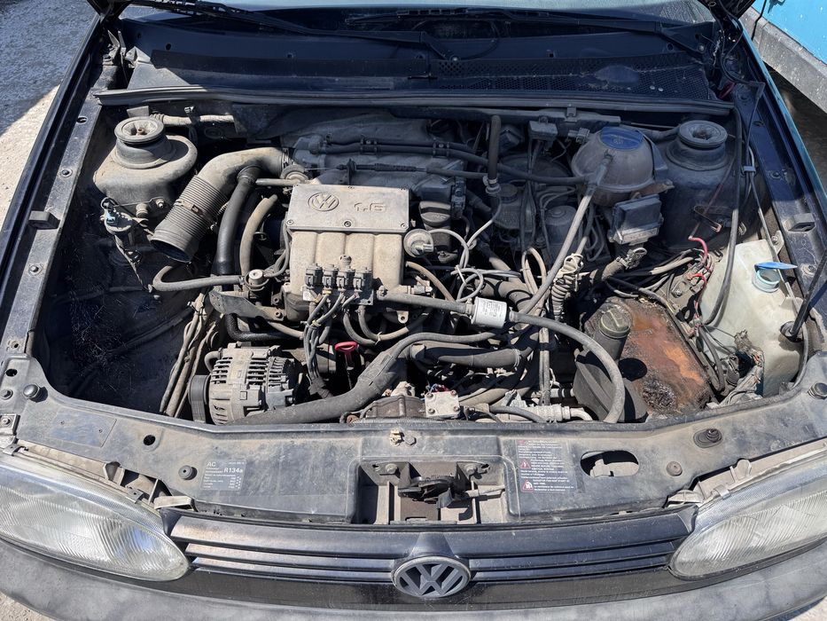 Голф 3 1.6и 101кс 1996г На Части