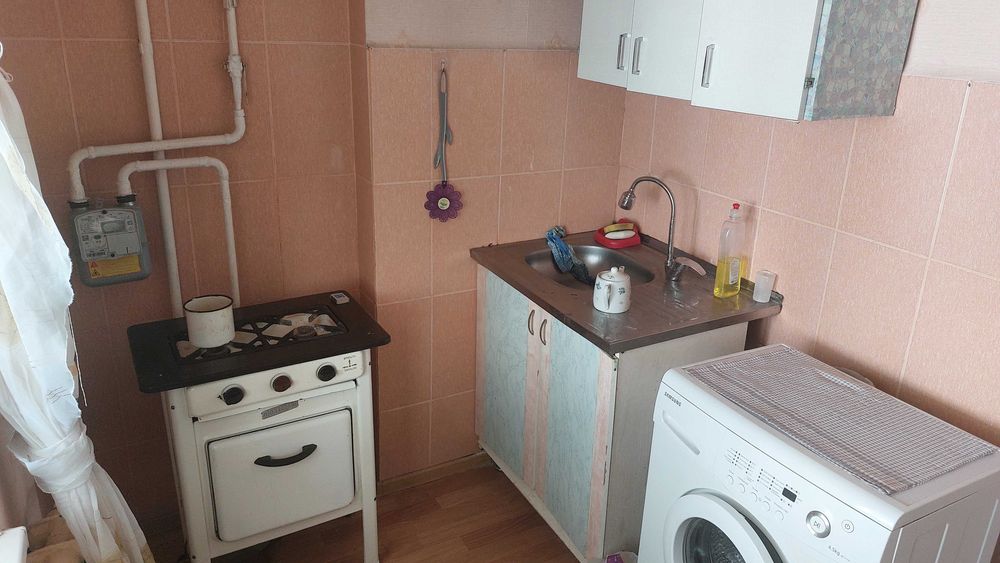 Продам 2-комнатную квартиру