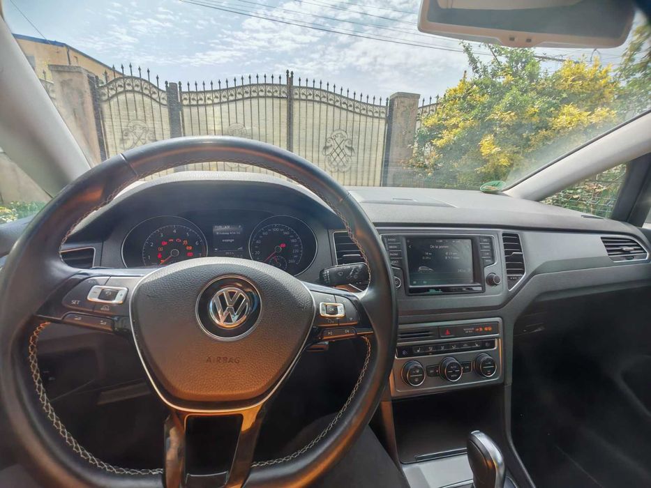 VOLKSWAGEN Golf Sportsvan 2016 — imagine 5