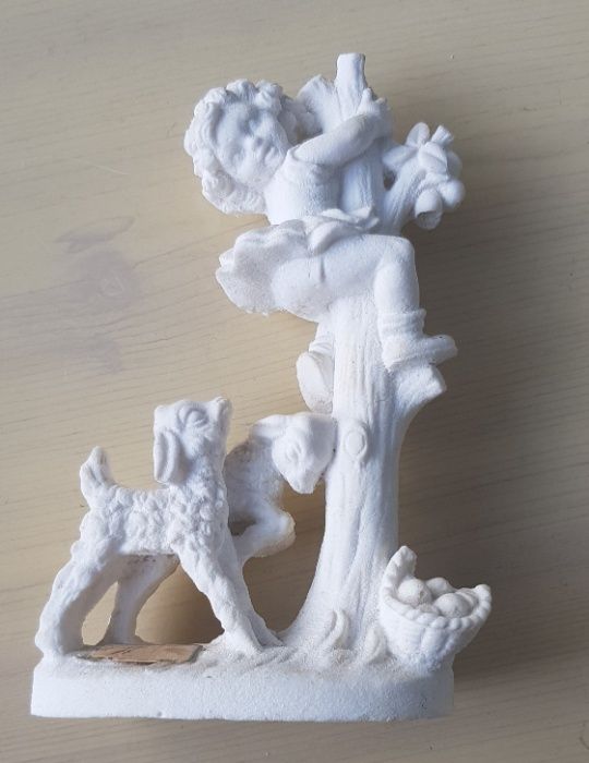 Гипсова склуптура