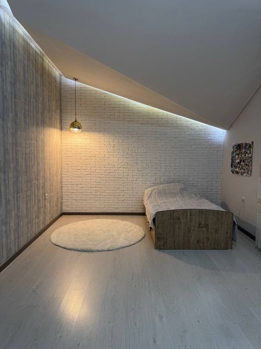 Продается современный дом в Бектемирском районе (ул. Мажнунтол)