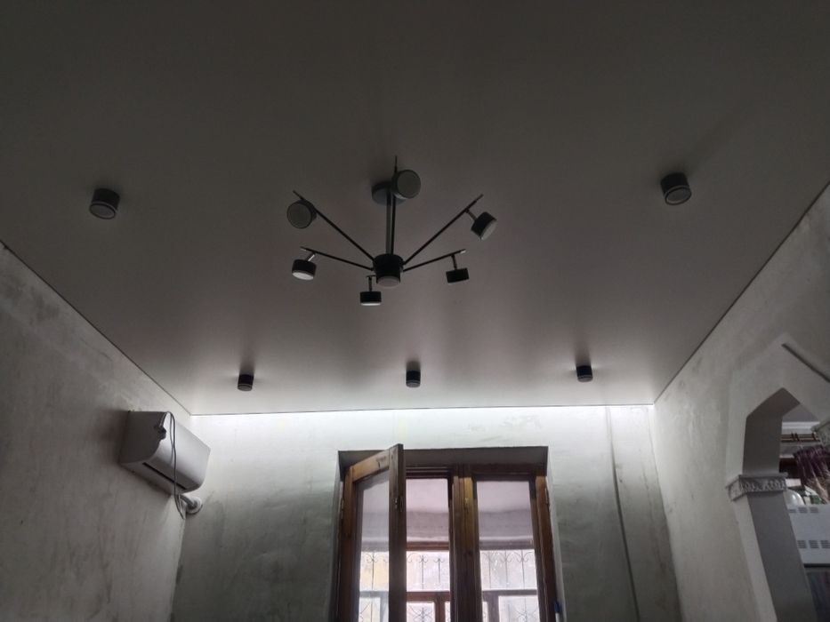 Натяжные потолки