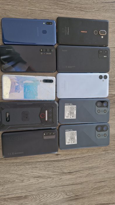 Lot telefoane defecte