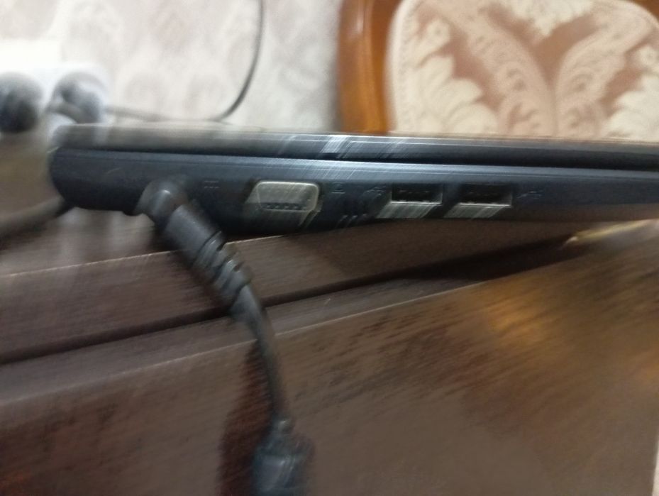 Продам нетбук Aspire one