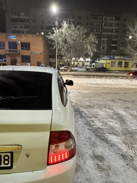 Продам приору люкс 2014года