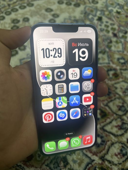 Продам     айфон  13