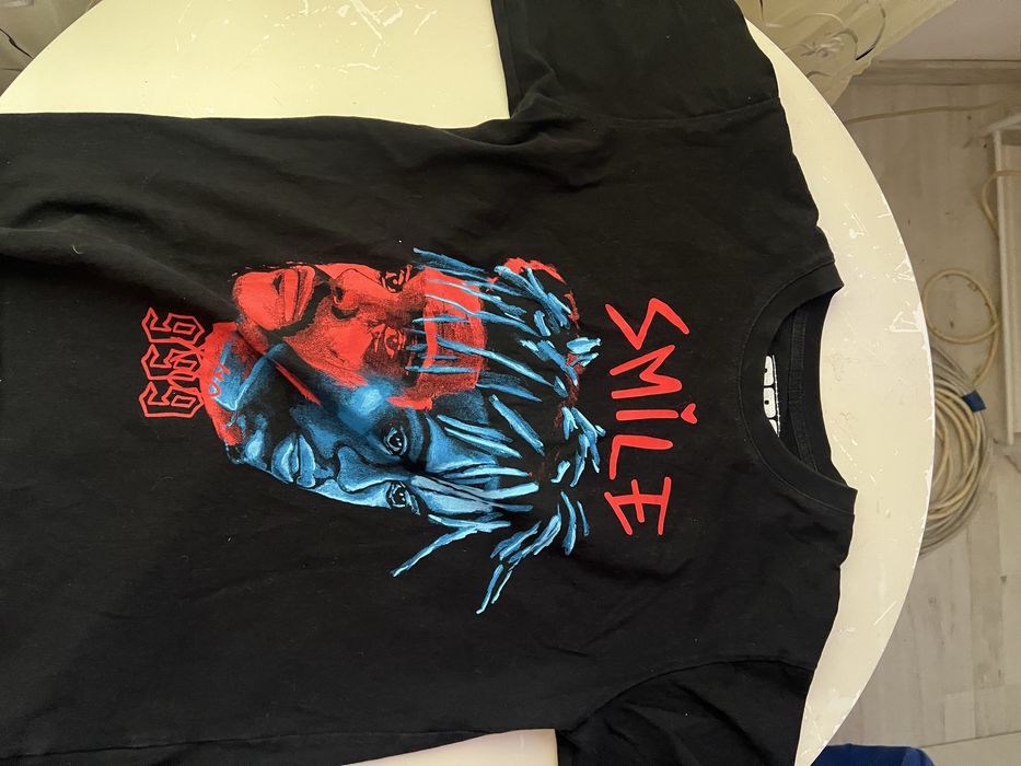 Tricou V lone Juice World
