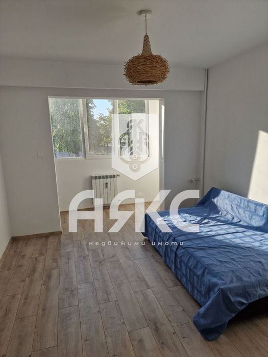 Продава се Тристаен апартамент в София, Надежда 2 - 60 кв.м за 2644 €/кв.м - Снимка #3