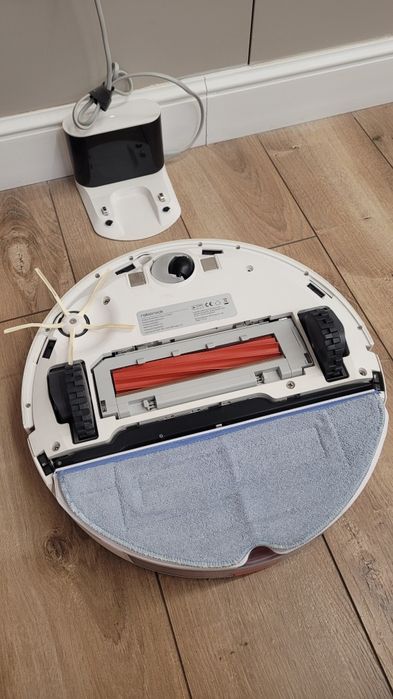 Продам в идеальном состоянии робот-пылесос Roborock S7