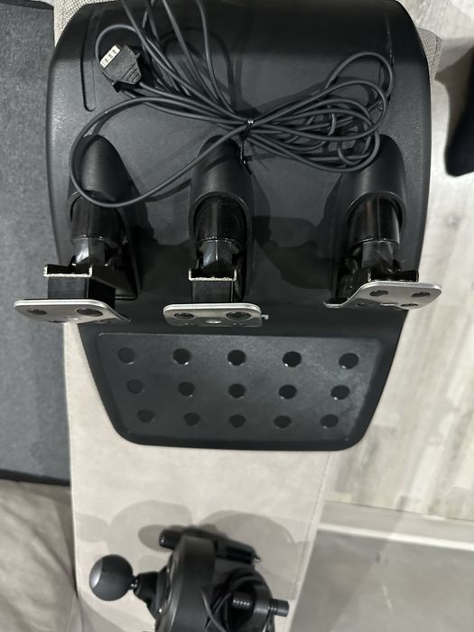 Logitech G29 волан чисто нов